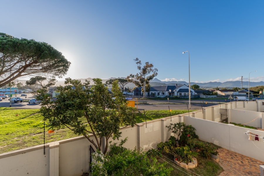 To Let 1 Bedroom Property for Rent in Van Der Stel Western Cape